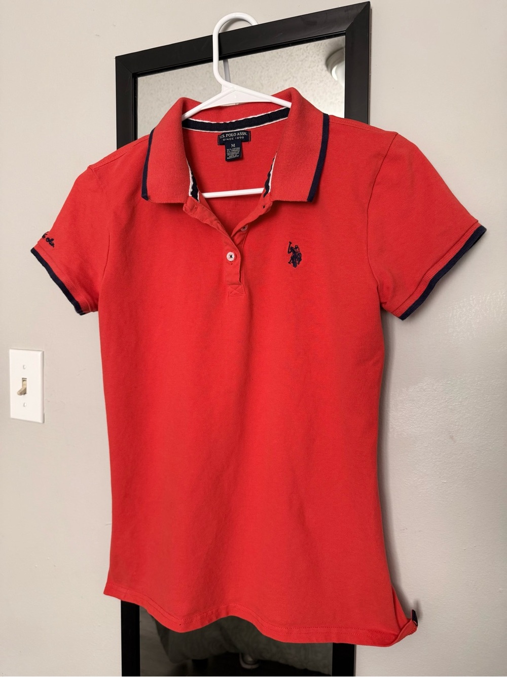 U.S. POLO ASSN. WOMEN’S RED POLO SHIRT SIZE M NAVYTRIM LOGO EXCELLENT